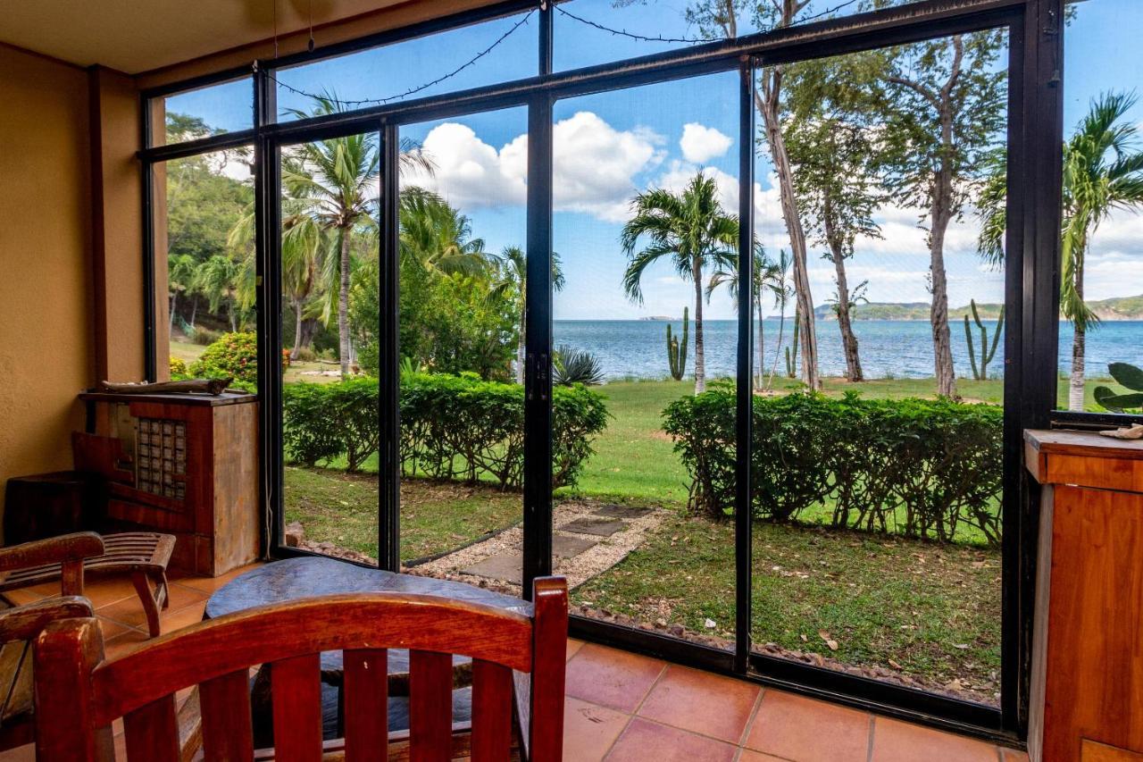 פלאיה פלמינגו Warm Interiors And Orange Hues On Ground Floor In Front Of Beach מראה חיצוני תמונה