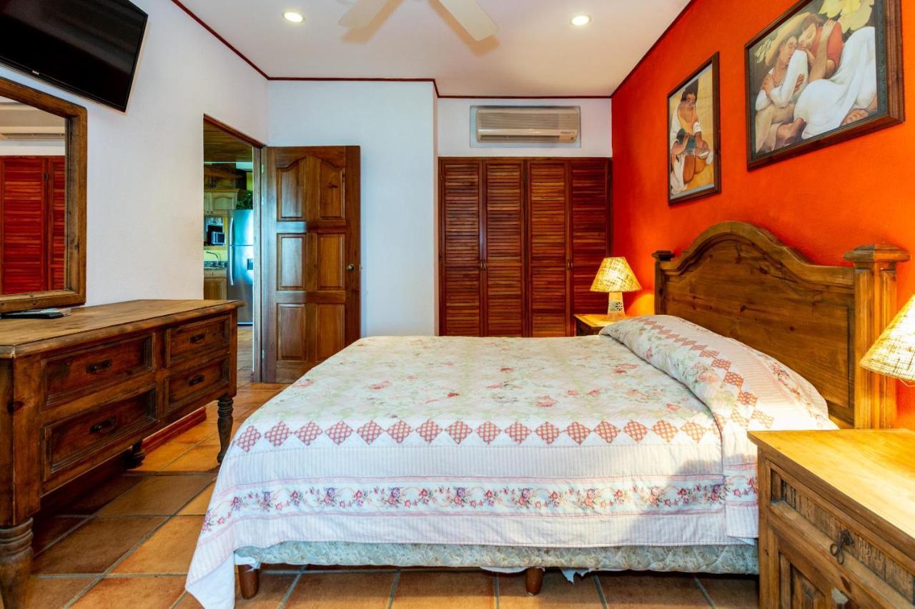 פלאיה פלמינגו Warm Interiors And Orange Hues On Ground Floor In Front Of Beach מראה חיצוני תמונה